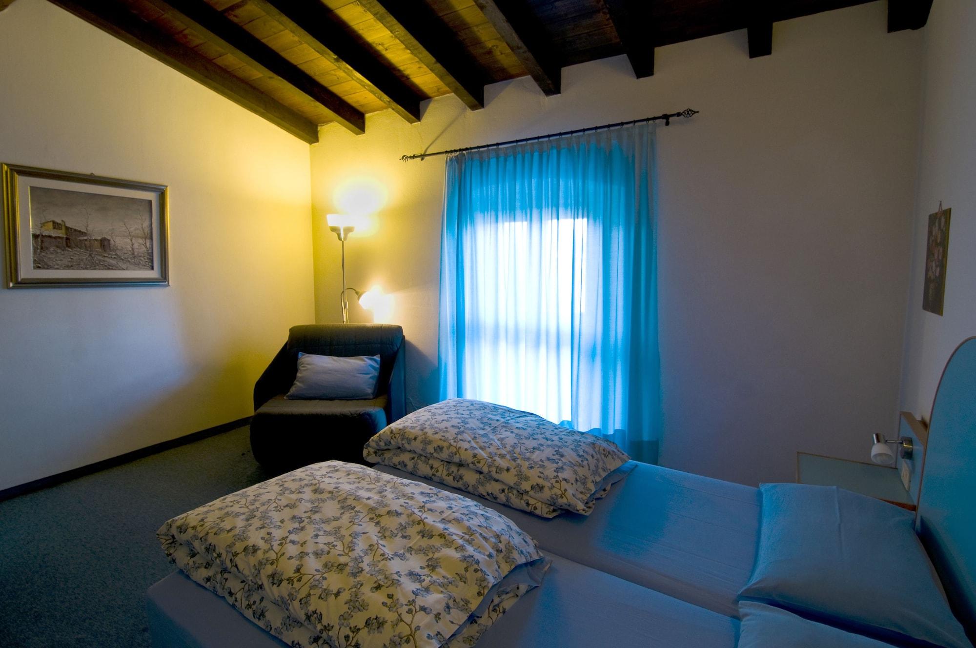 Hotel San Filis San Felice del Benaco Exterior photo