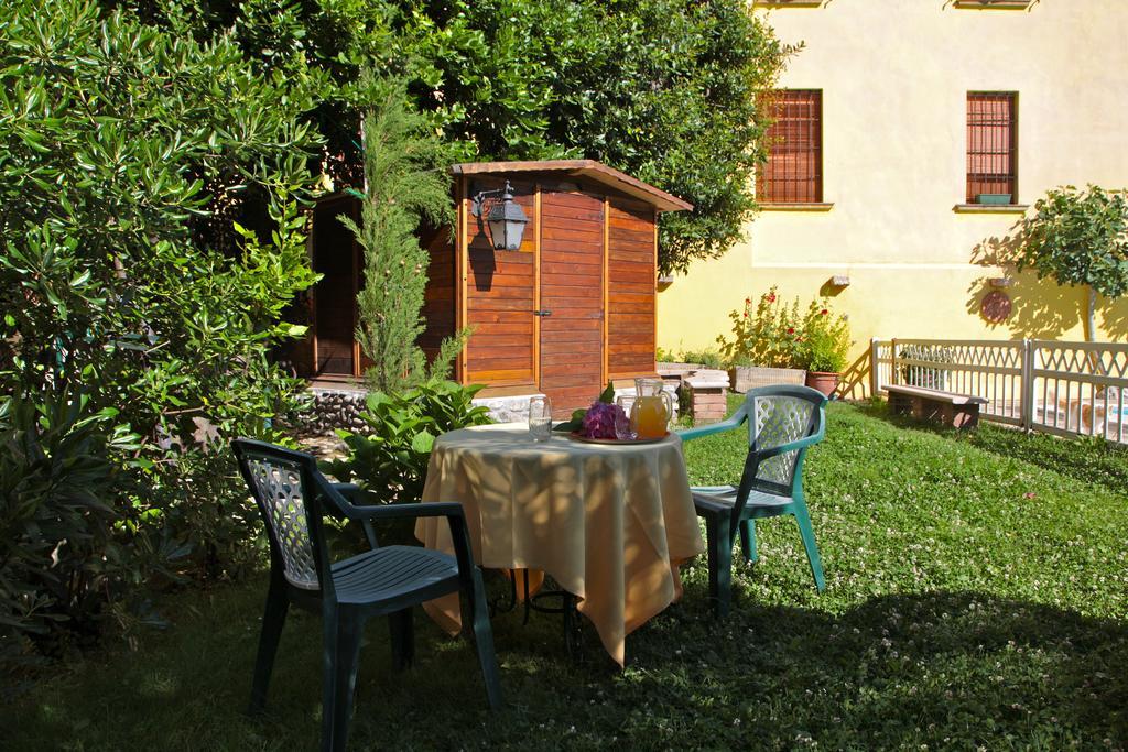 Hotel San Filis San Felice del Benaco Exterior photo