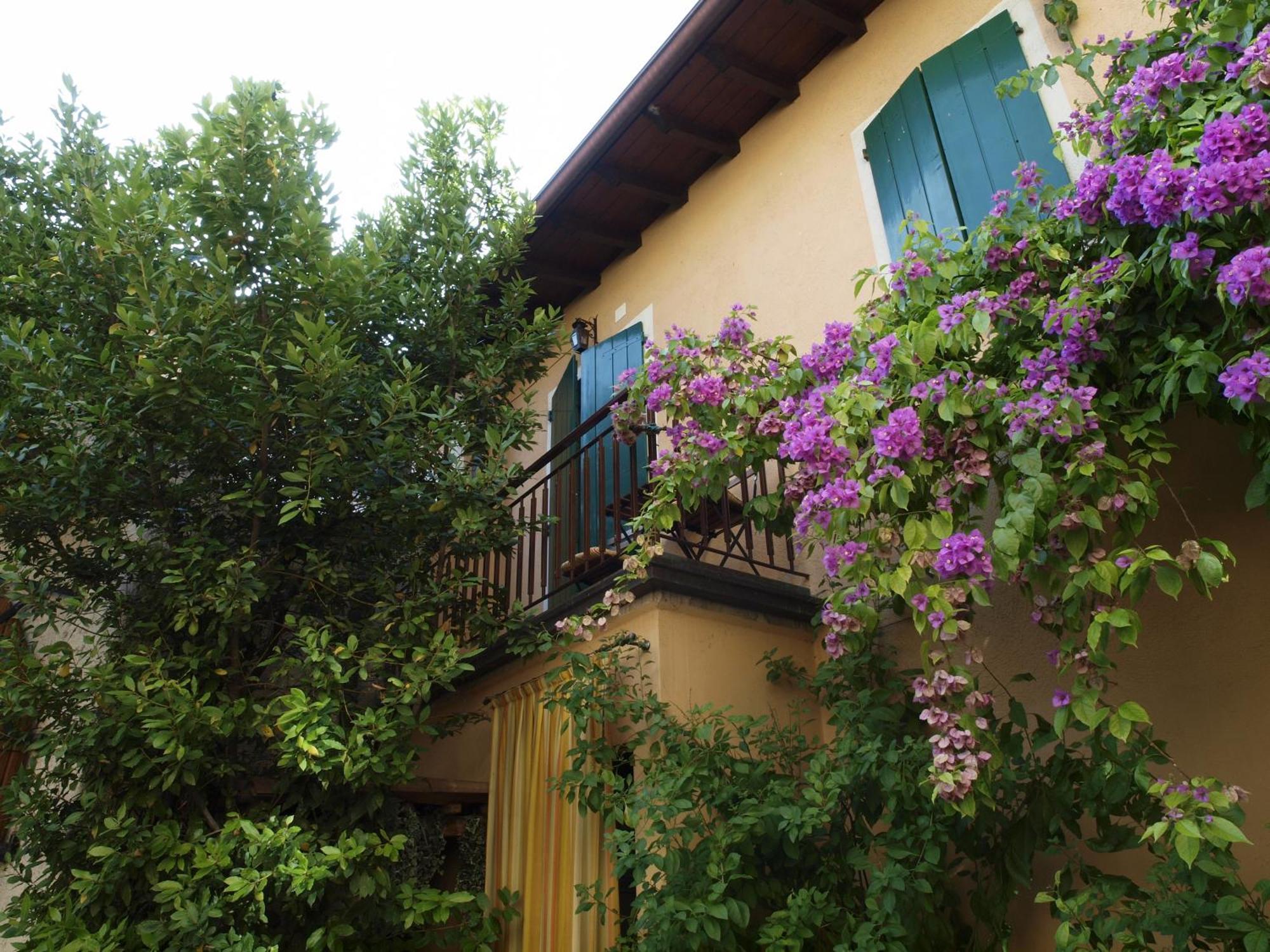 Hotel San Filis San Felice del Benaco Exterior photo